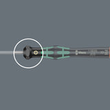 The precision zone directly above the blade gives the user a better feel for the right rotation angle during fine adjustment work.